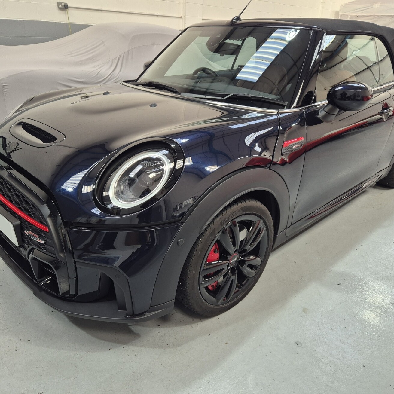 Mini Convertible Auto JCW Vat Qu...